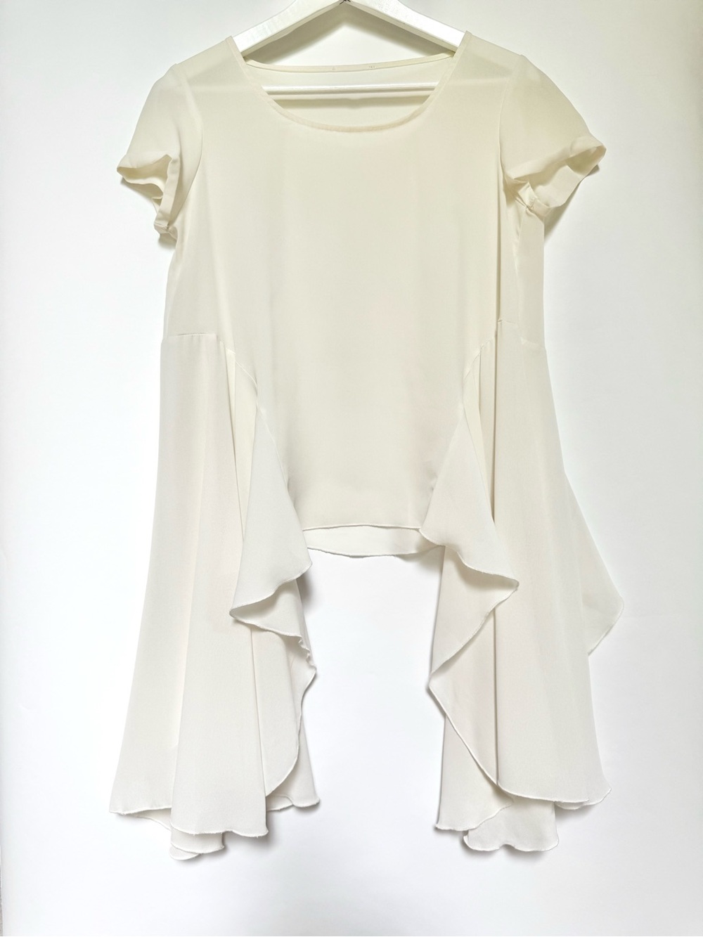 LF Flowy White Top with Flutter ruffle sides